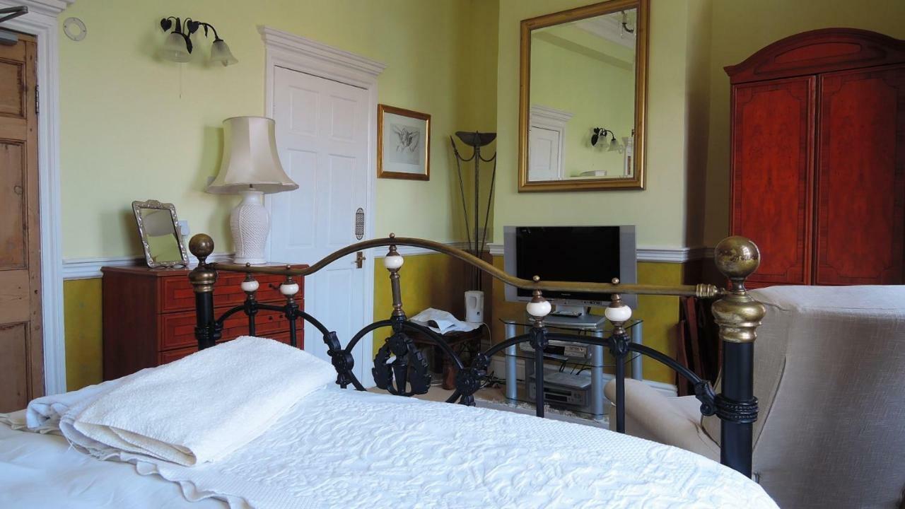 The Georgian House Bed & Breakfast Watchet Exterior photo